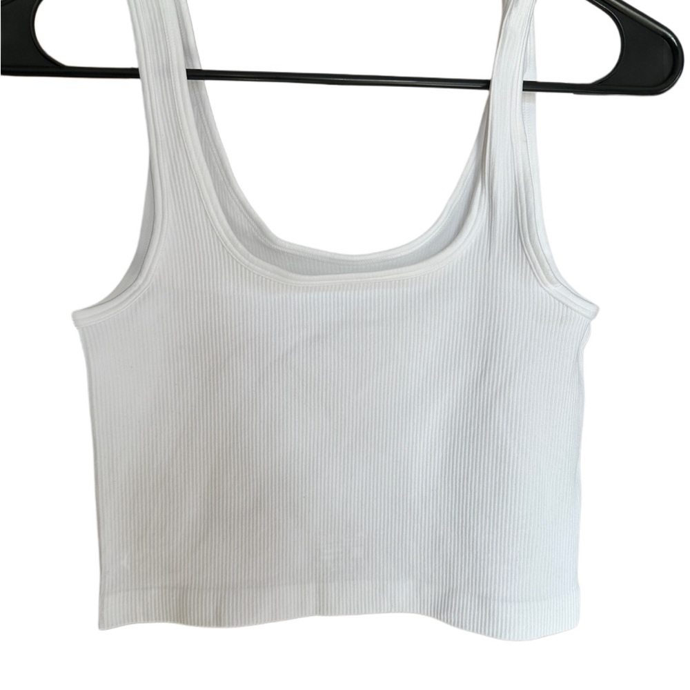 White Ribbed Crop Top - Picture 2 of 2
